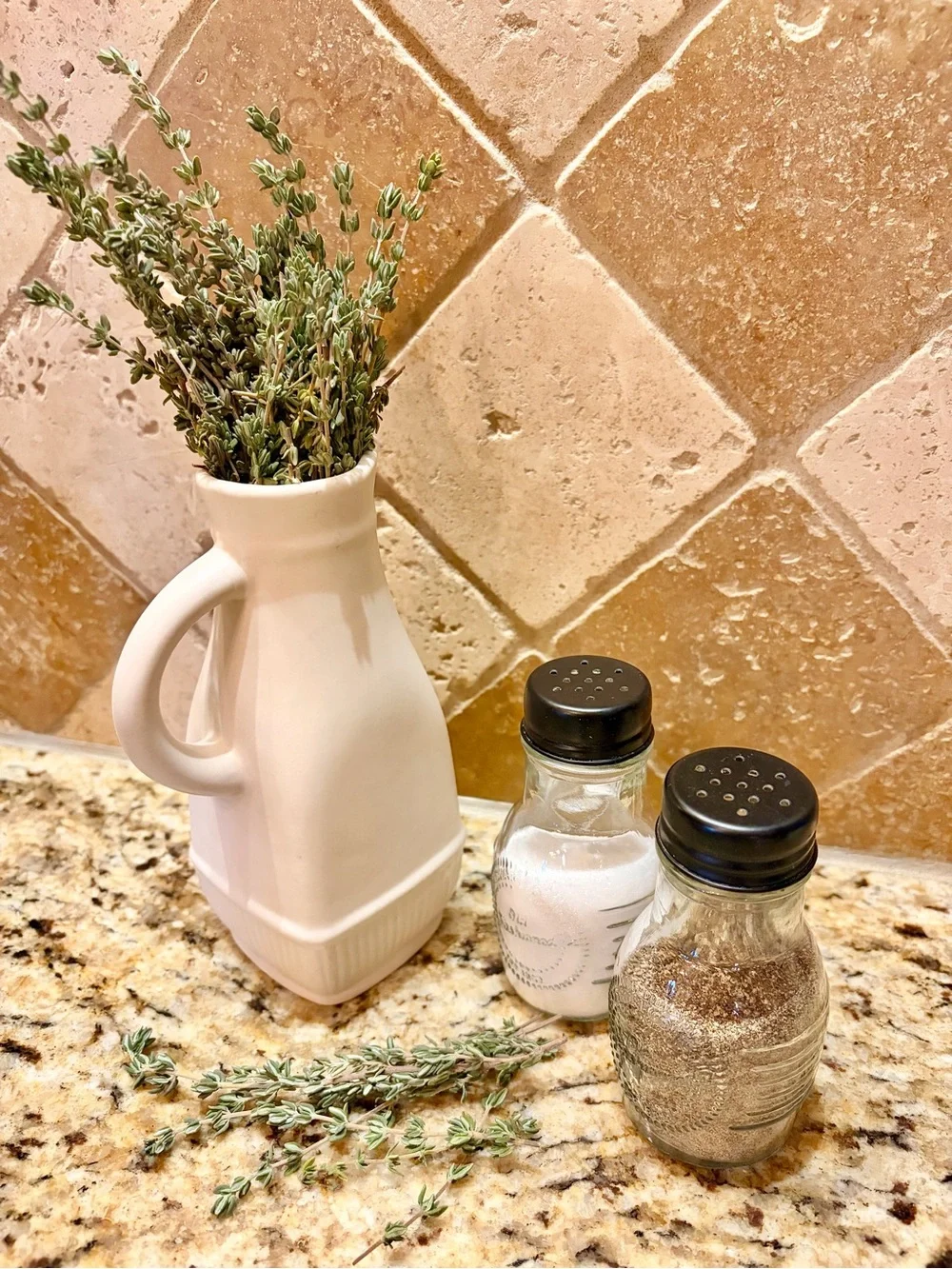 Vintage Thyme Ceramic Cruet